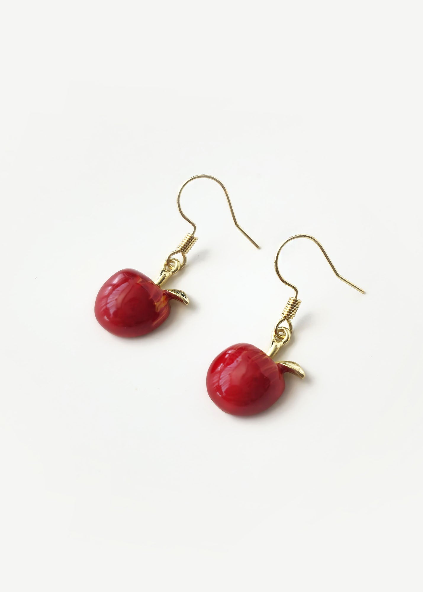 SNOW WHITE Earrings