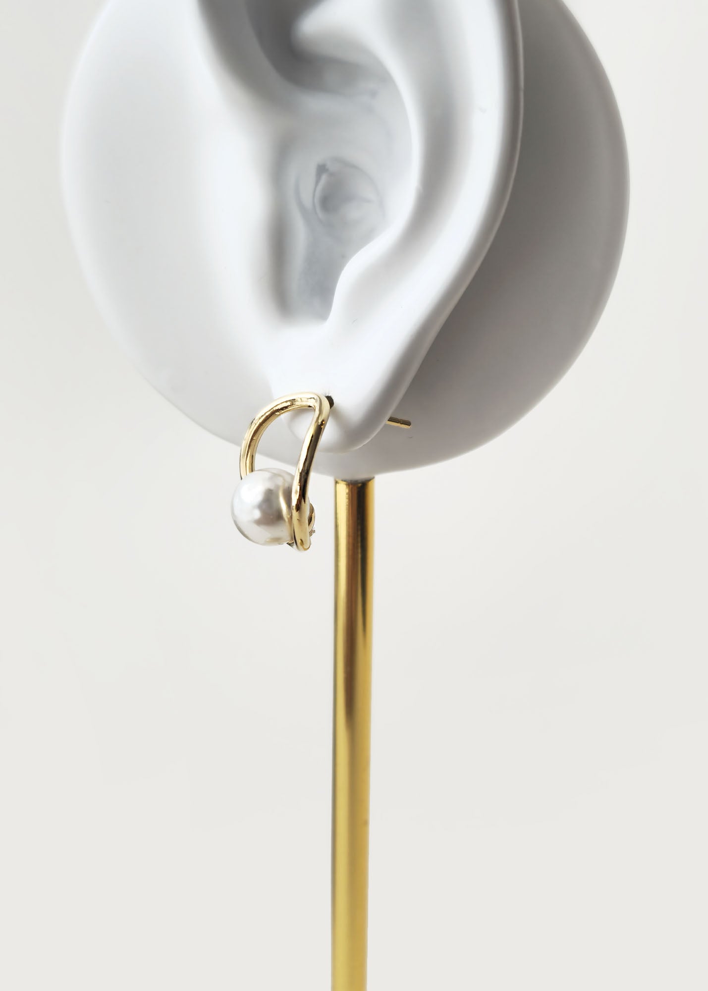 DEW DROP Earrings