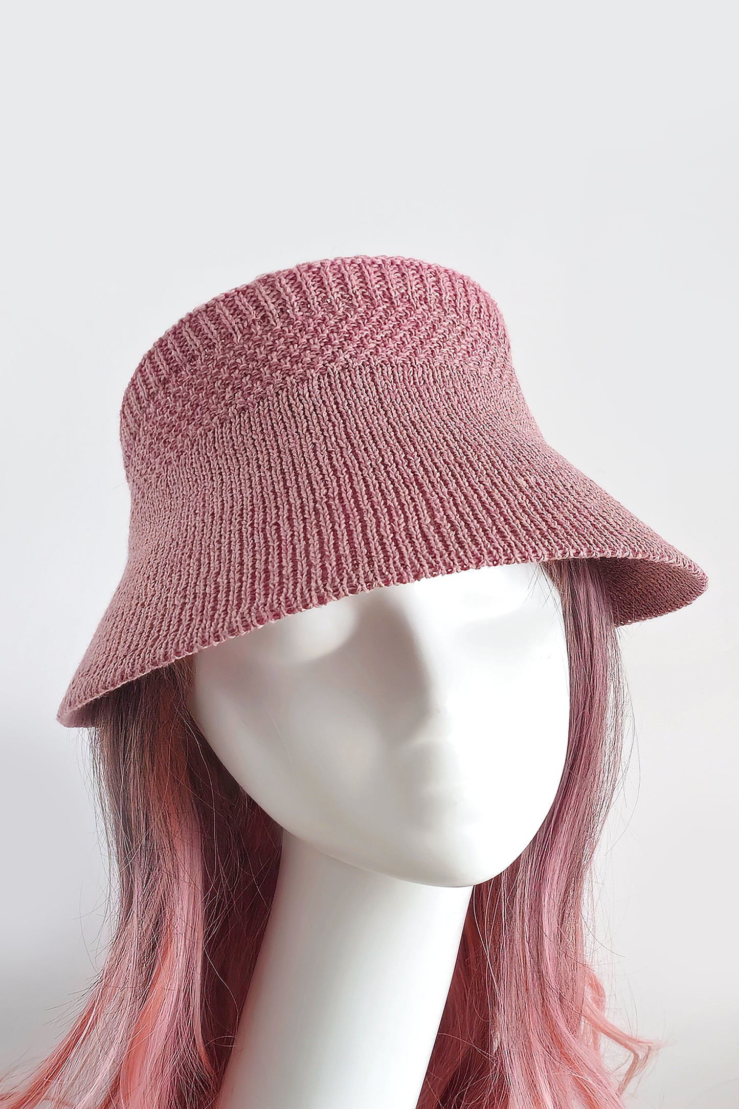 BREEZE Hat