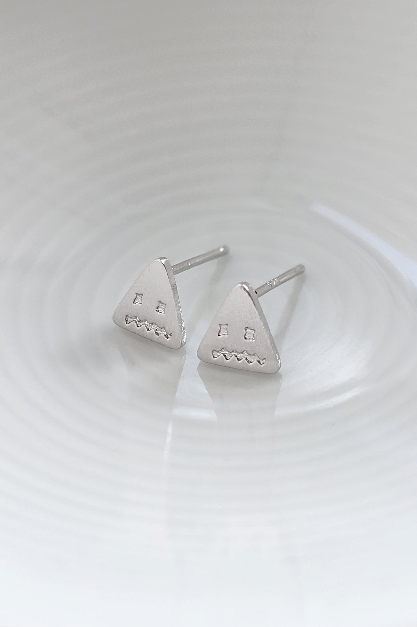 Mini Zipper Mouth Face Studs