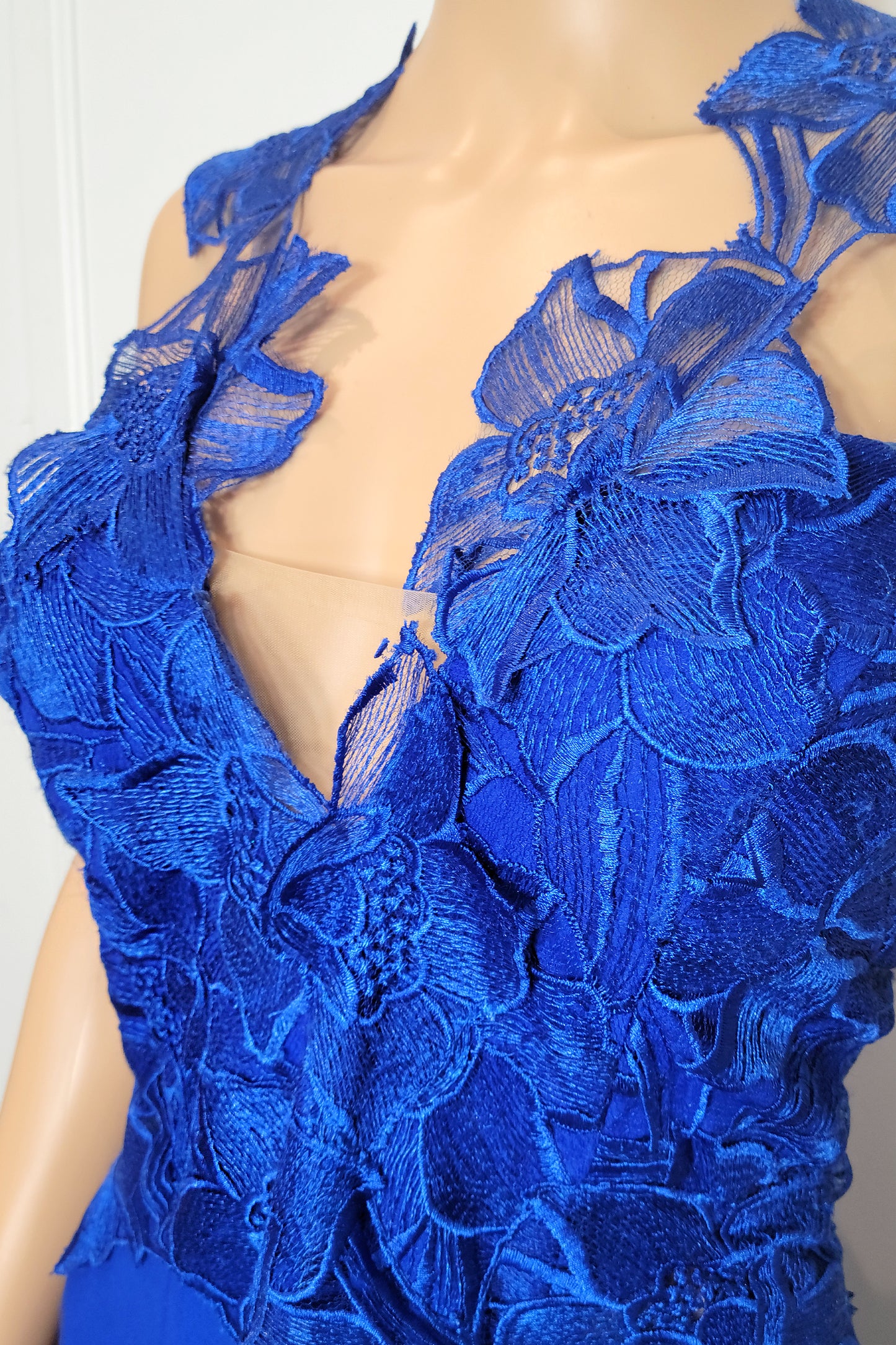 Floral Lace Strap Gown