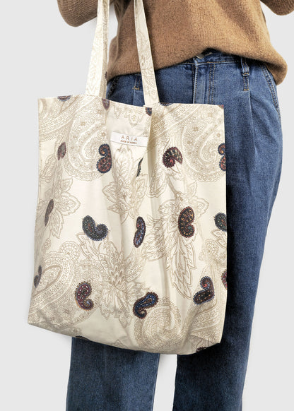 ARIA Paisley Tote