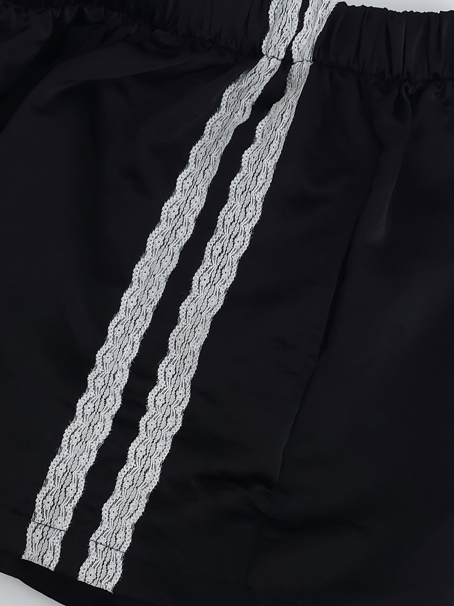 MUSE Shorts
