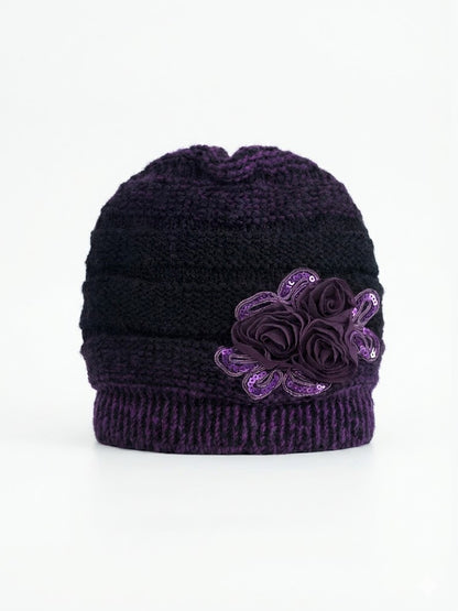 WINTER ROSE Beanie