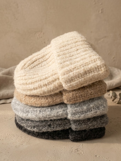 CREMA Chunky Beanie