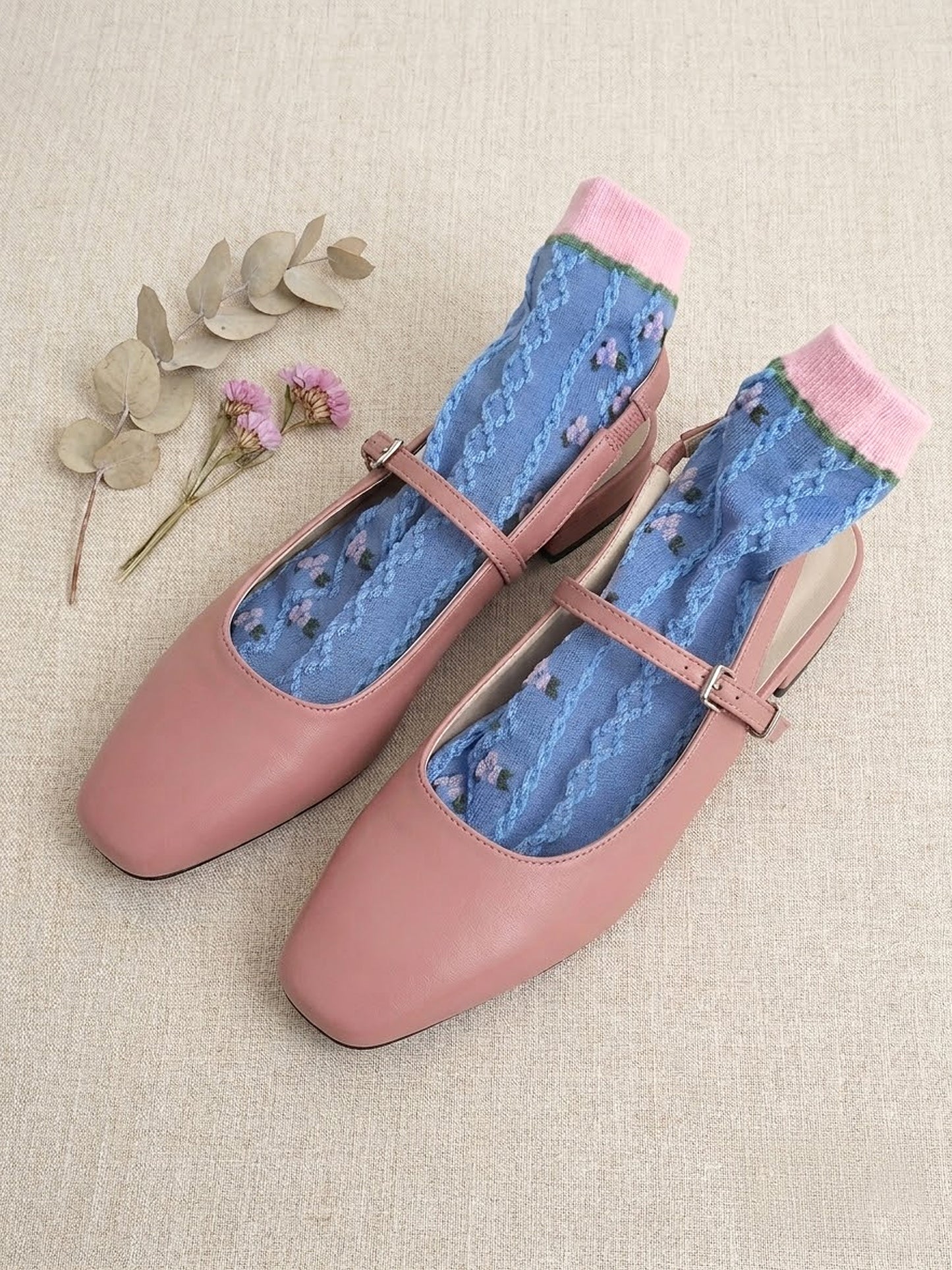 IRIS Socks