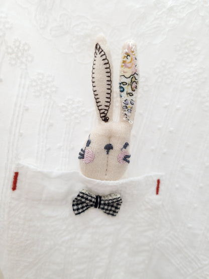 PEEKABOO BUNNY Top