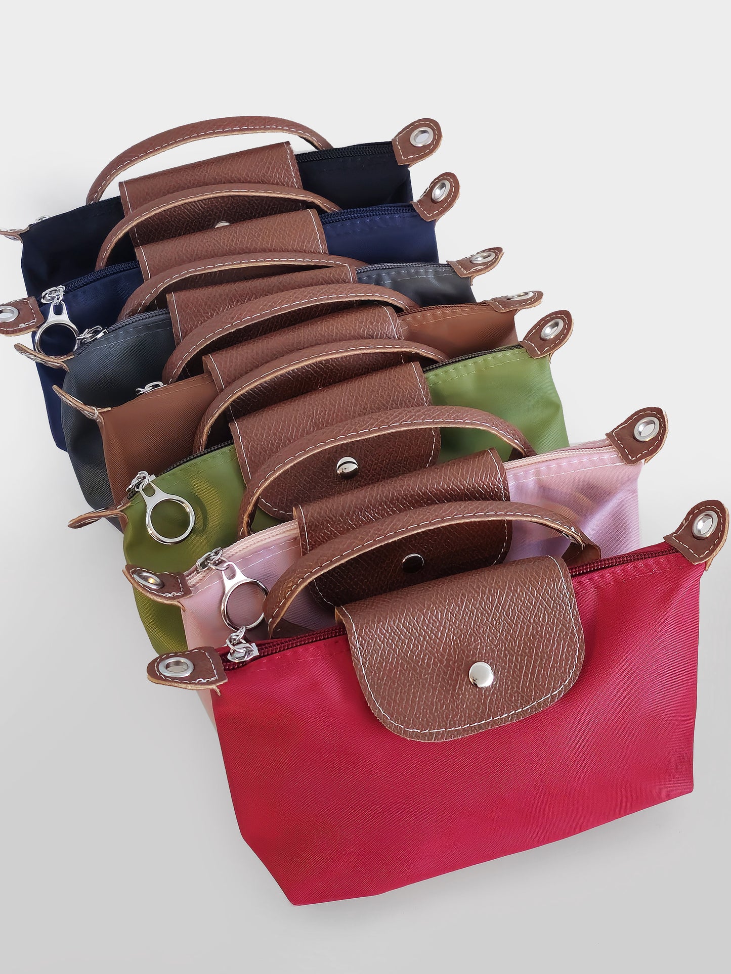 POCHETTE Pouch