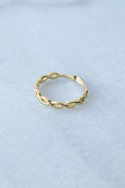 Twisted Ring