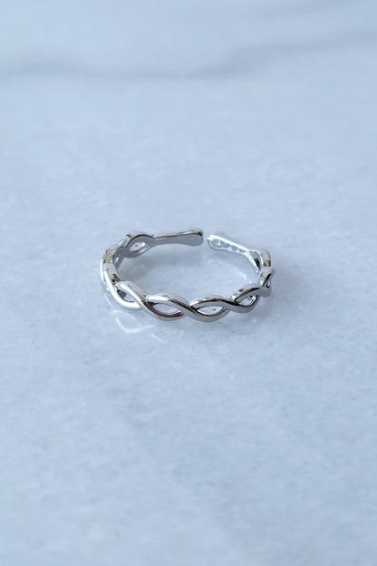 Twisted Ring