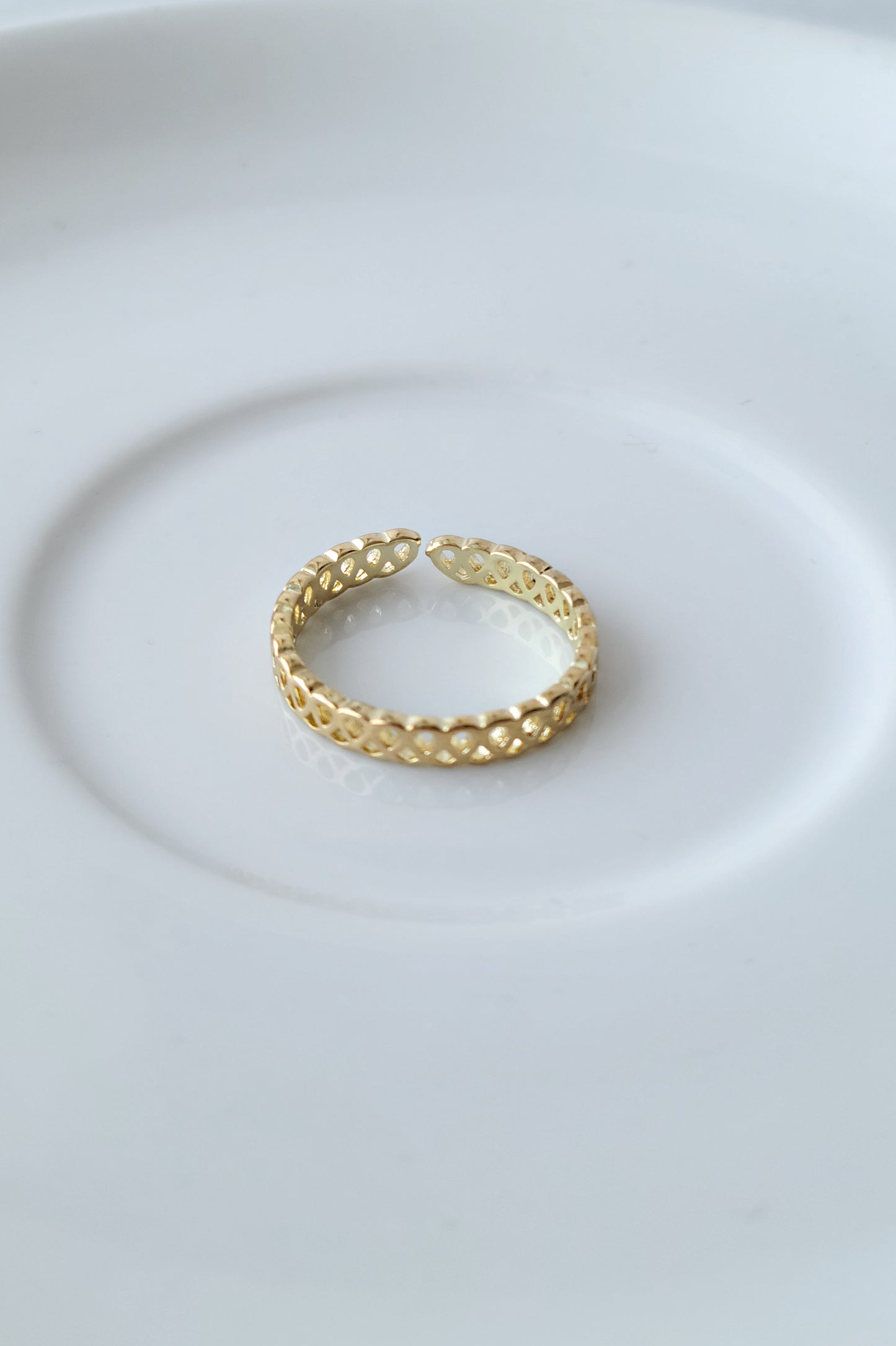 Minimalist Ring