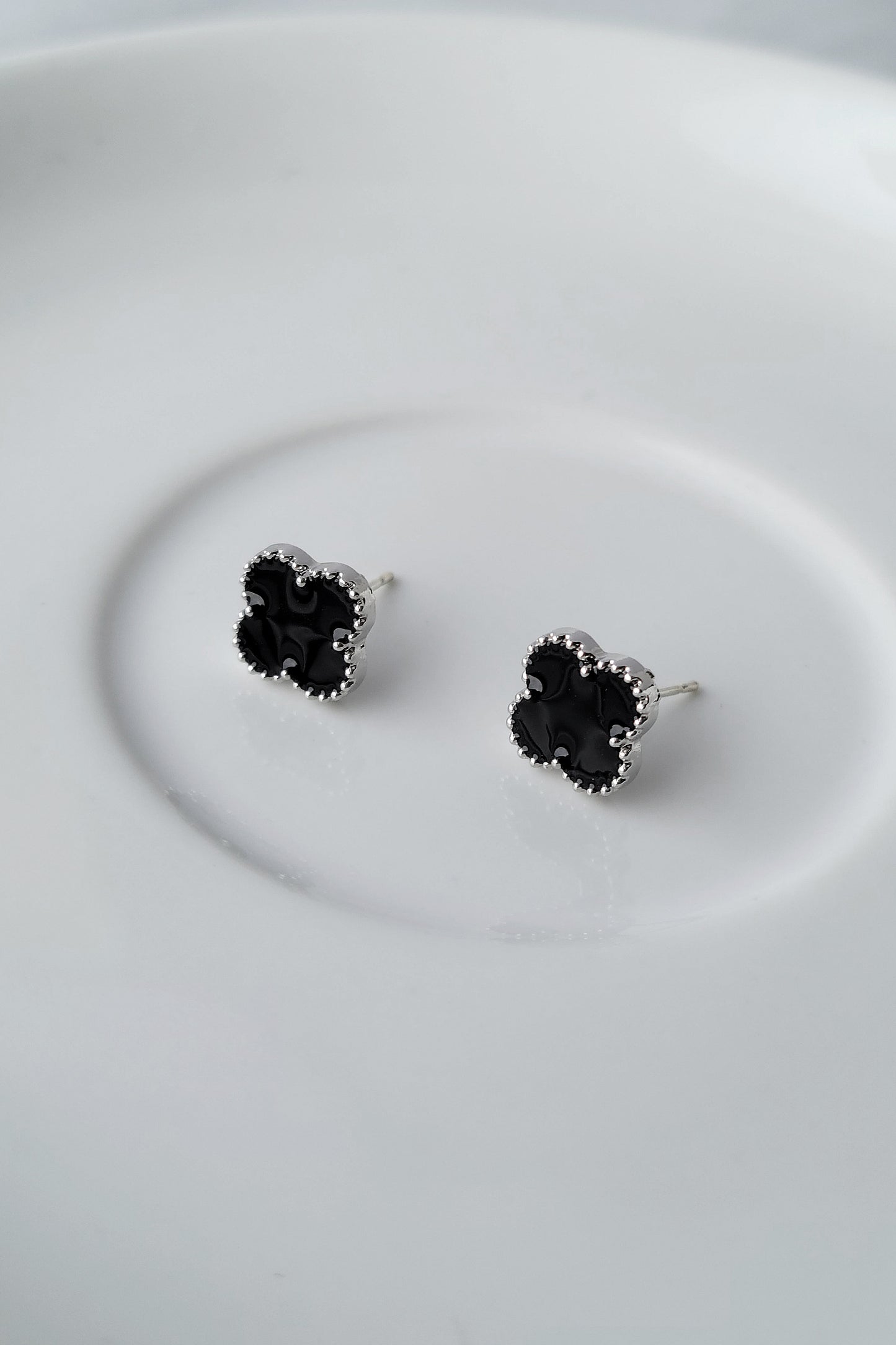 CLOVER Earrings