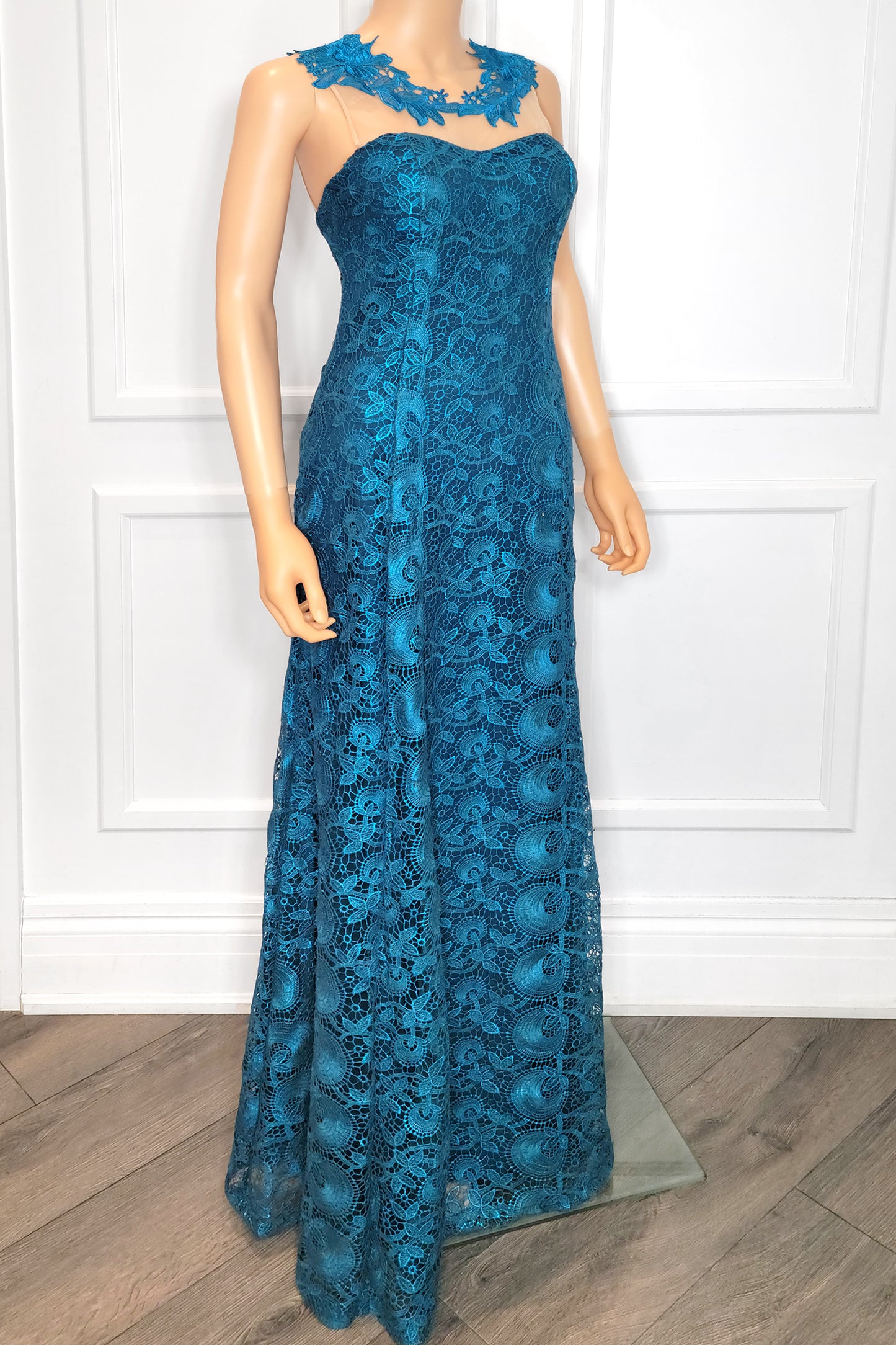 Lace Mesh Overlay Maxi Dress