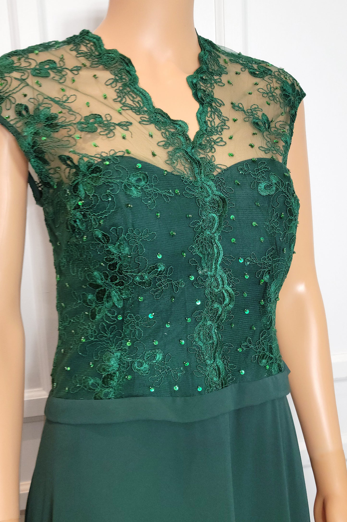 Floral Lace Bodice Chiffon Gown